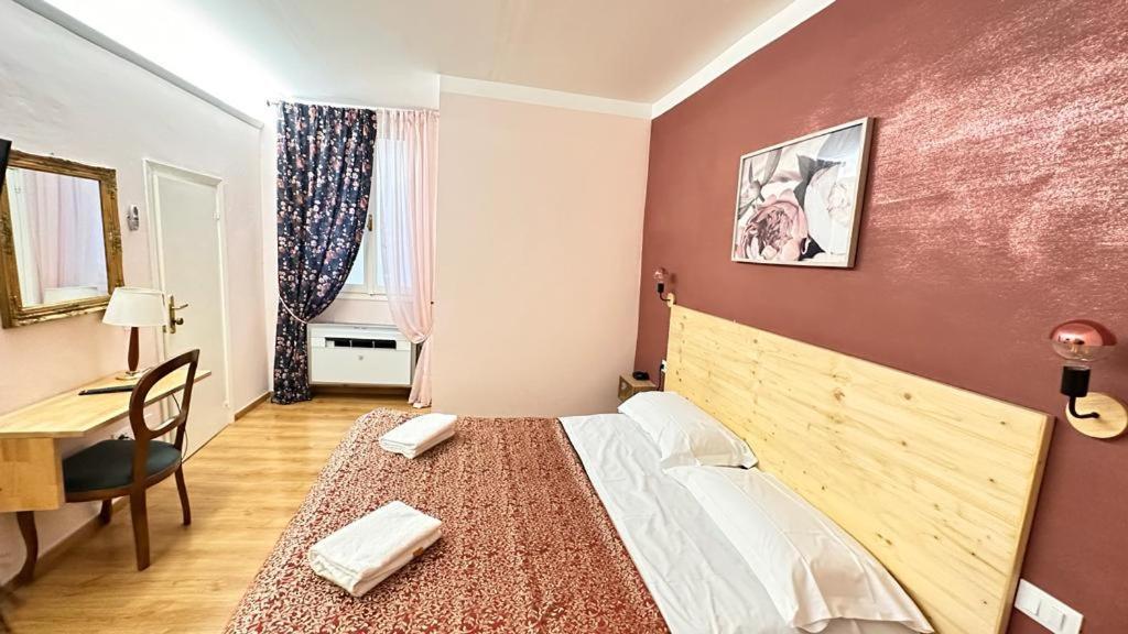 Standard Double Room,1371443864:JPEG